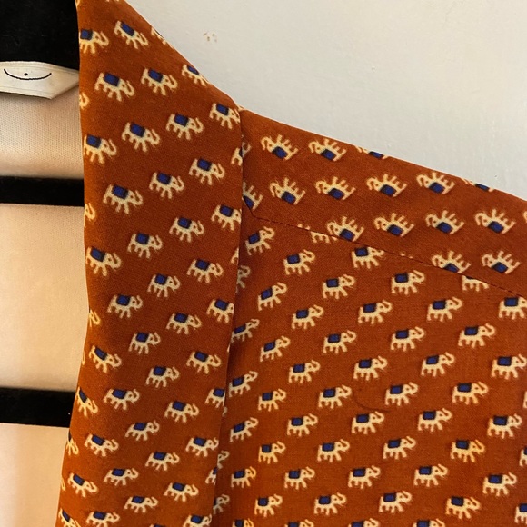 Elephant Blazer - Picture 2 of 4